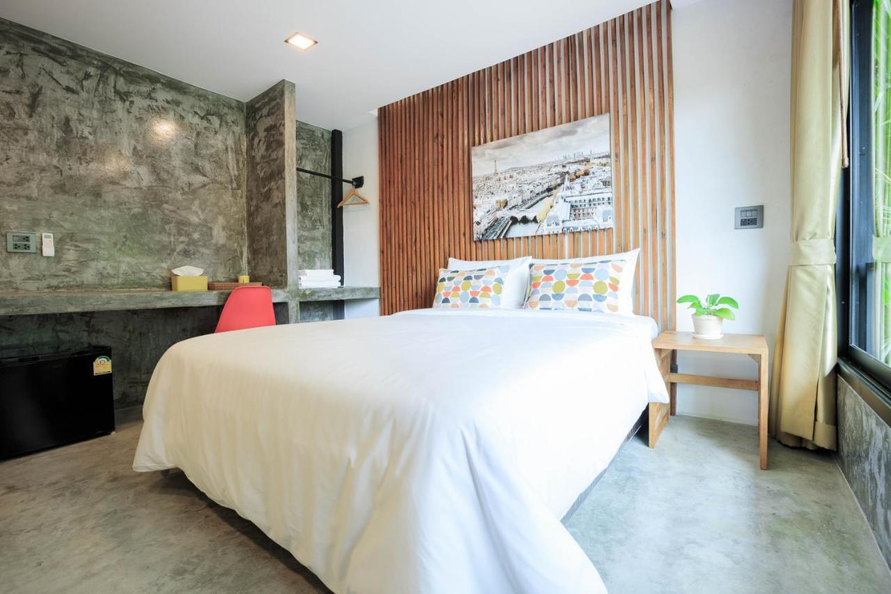 In My Place Cafotel Khlong Thom Екстериор снимка