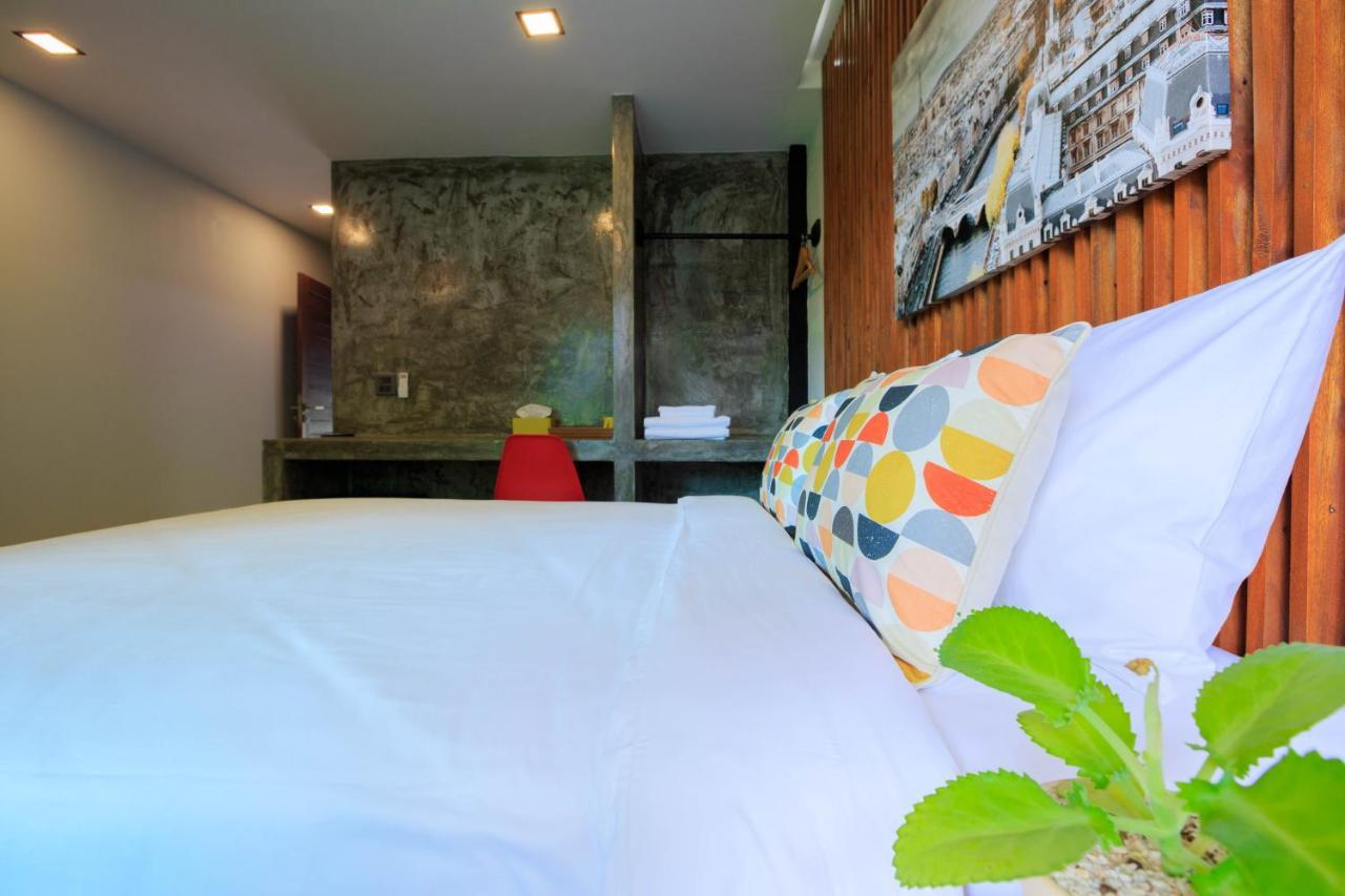 In My Place Cafotel Khlong Thom Екстериор снимка